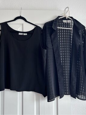 Liz Baker Black Sleeveless Shell & Sheer Button-Up Shirt and Tank Set